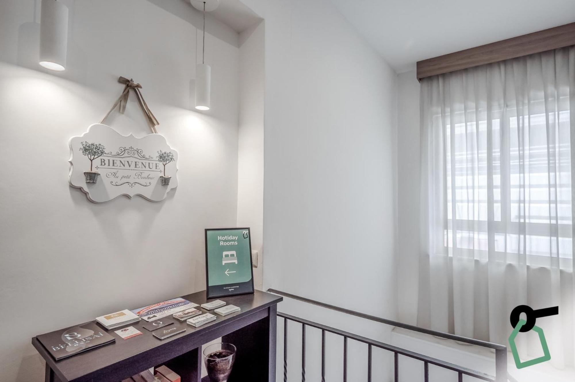 Hotiday Room Collection - Napoli Residenza Scarlatti المظهر الخارجي الصورة