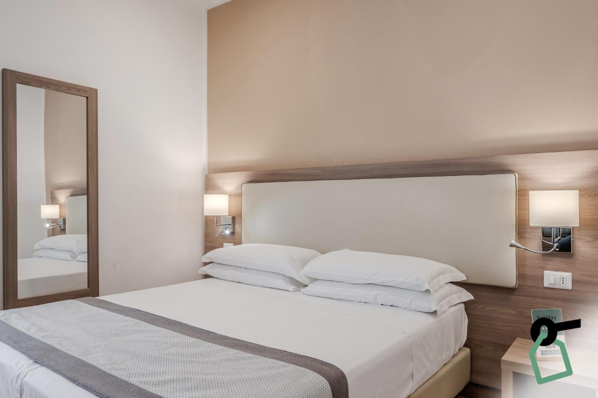 Hotiday Room Collection - Napoli Residenza Scarlatti المظهر الخارجي الصورة