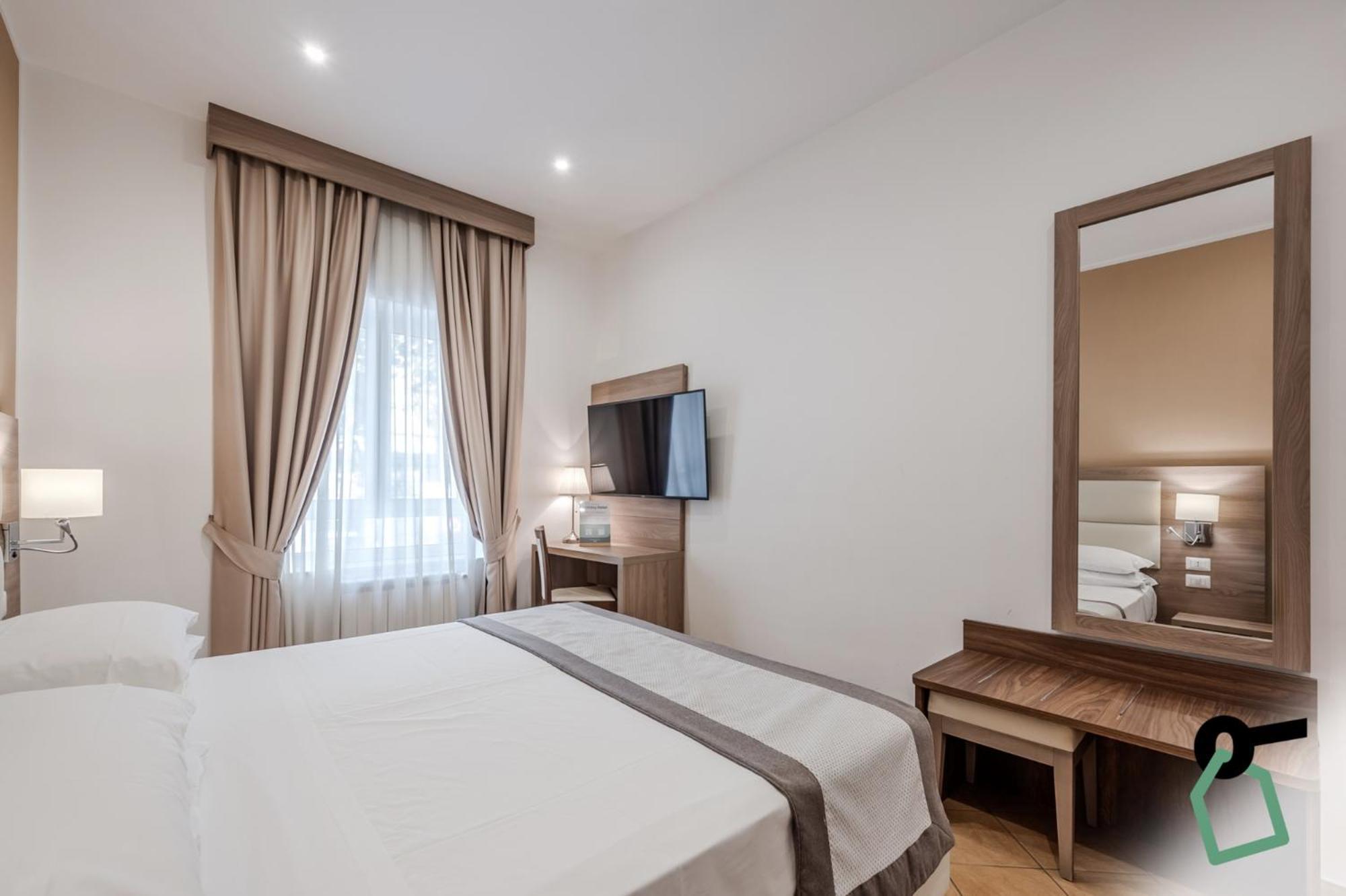 Hotiday Room Collection - Napoli Residenza Scarlatti المظهر الخارجي الصورة